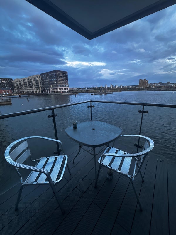 Room Basin Approach in Greater London