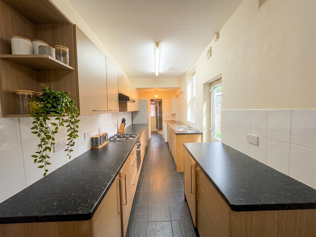 Flat Dawlish Road in Birmingham