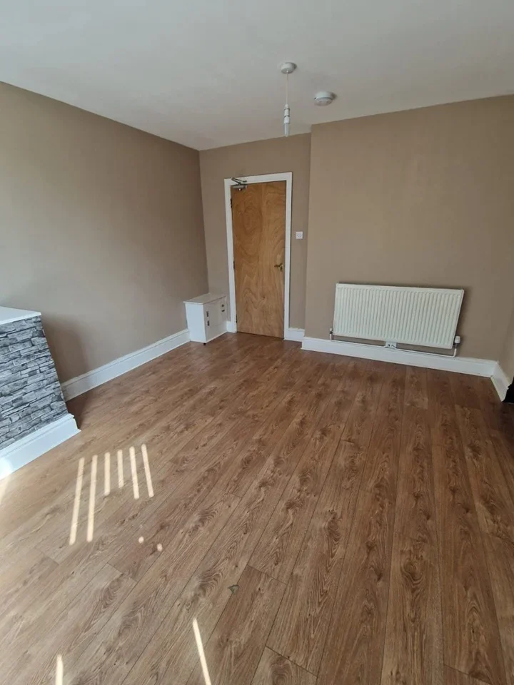 Flat Radstock Road in Liverpool