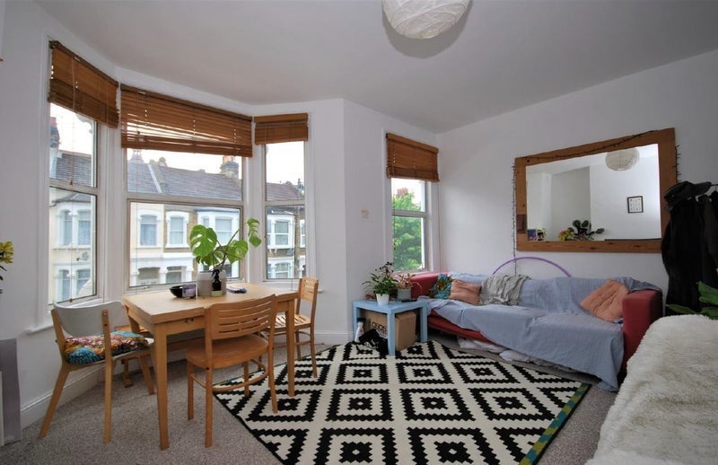 Room Keston Road in Greater London
