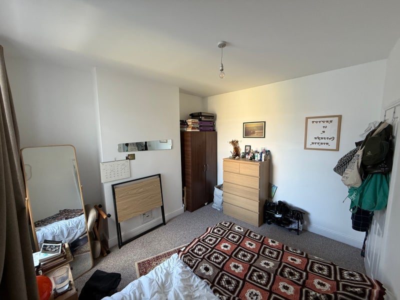 Room Keston Road in Greater London