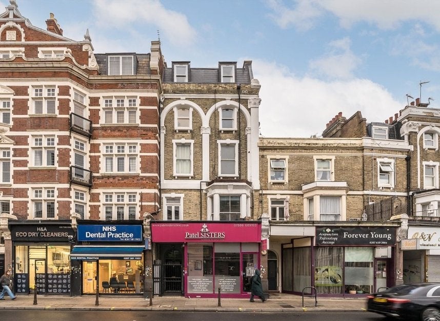 Flat North End Road in Greater London