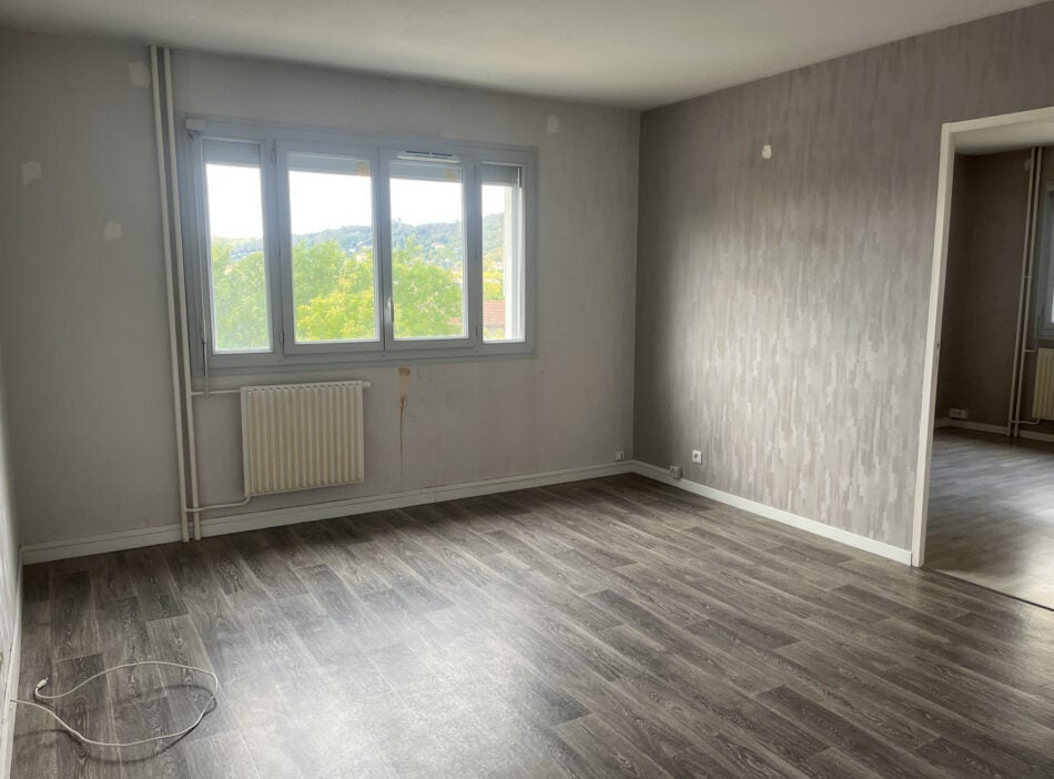 Flat Grande Rue in Miribel