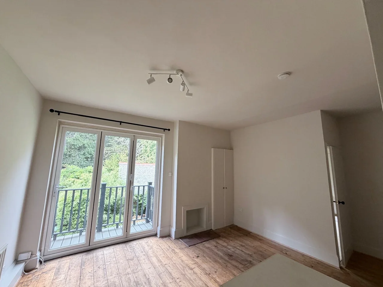 Flat Muswell Hill Road in Greater London