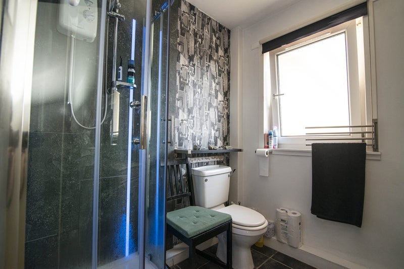 Flat Dykemuir Street in Glasgow