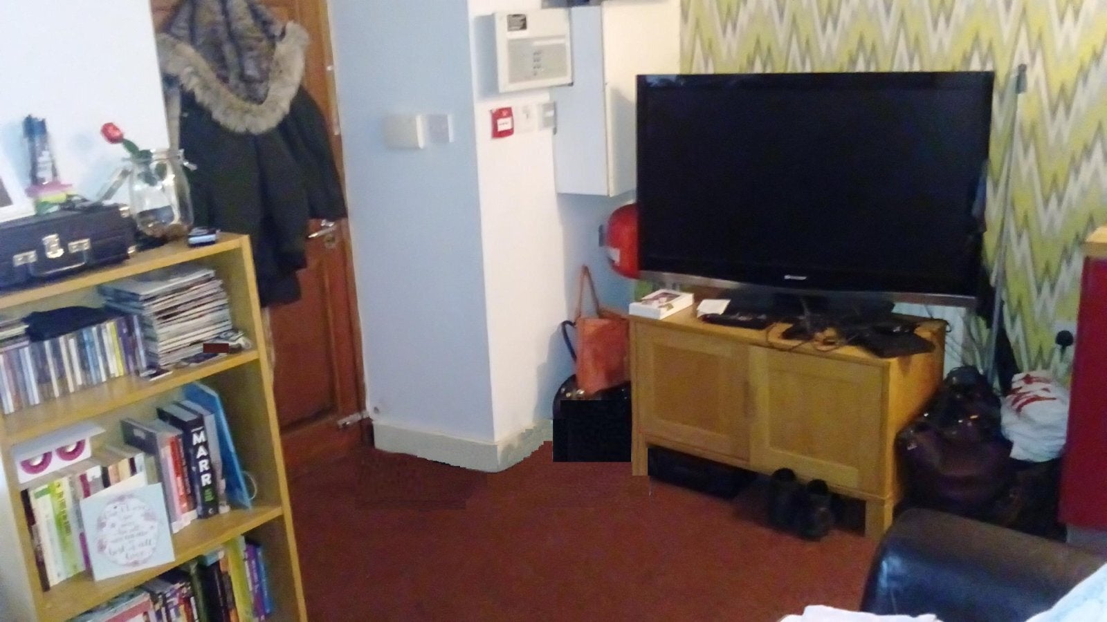 Flat Riley Street in Kirklees