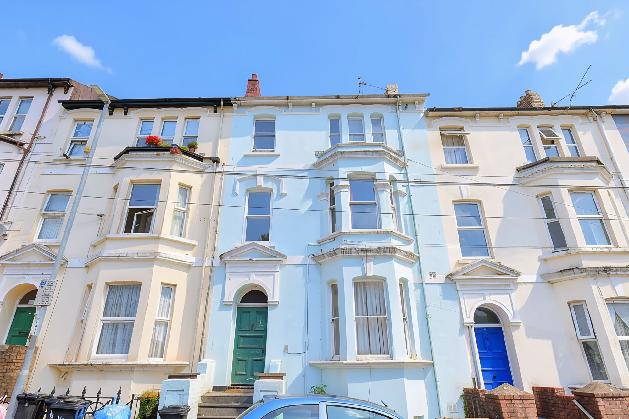 Flat Clytha Square in Newport