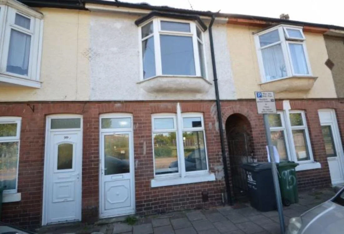 Room Burder Street in Charnwood