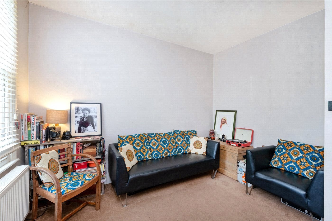 Flat Casella Road in Greater London