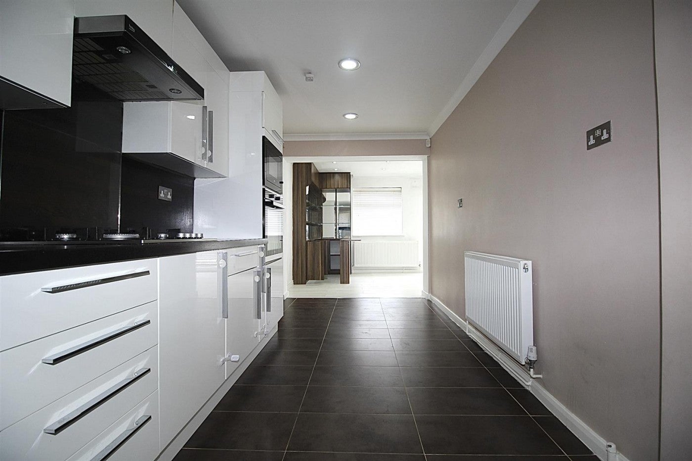 House Elderbeck Close in Broxbourne