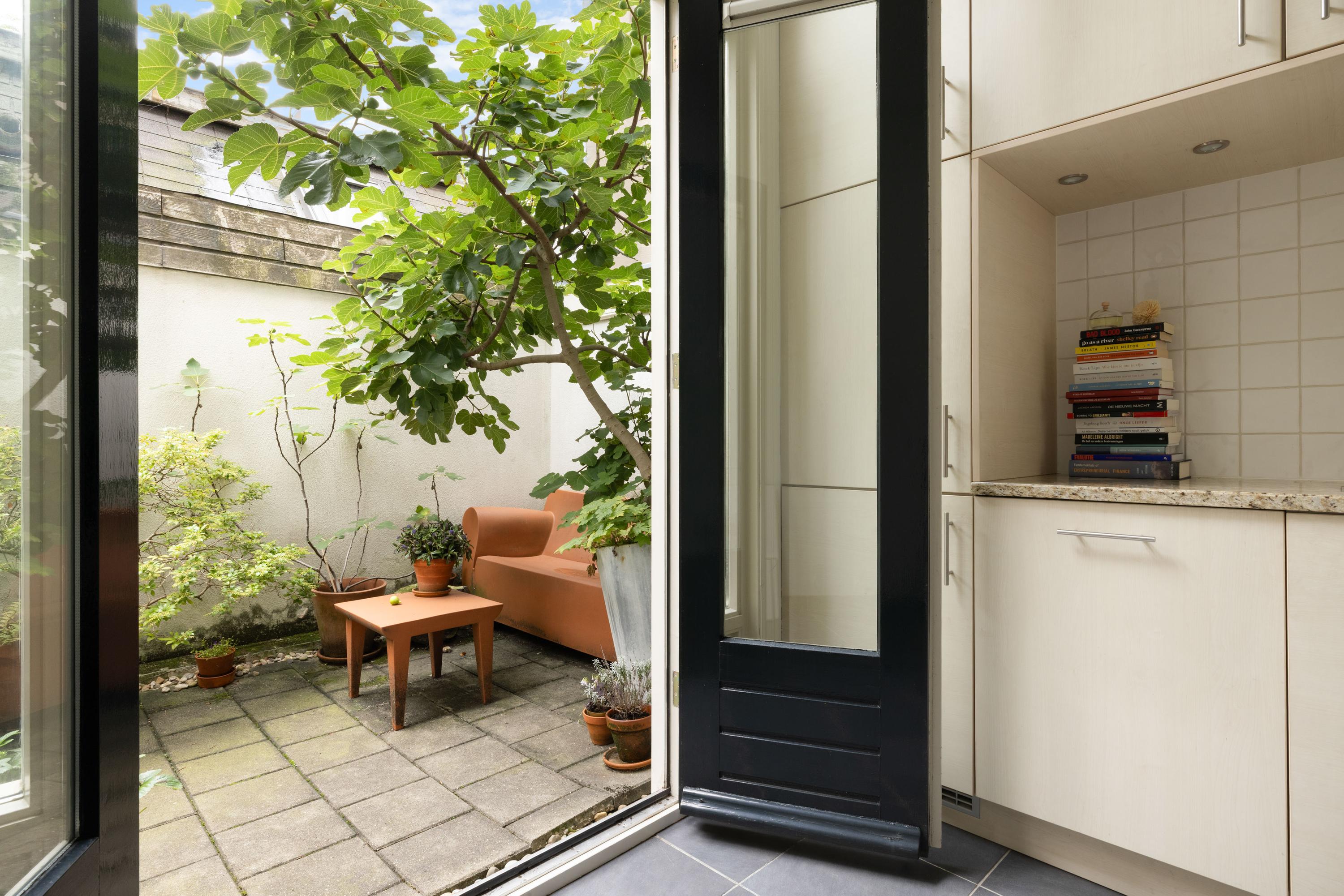 Appartement te koop: Eerste Bloemdwarsstraat 18A, Amsterdam