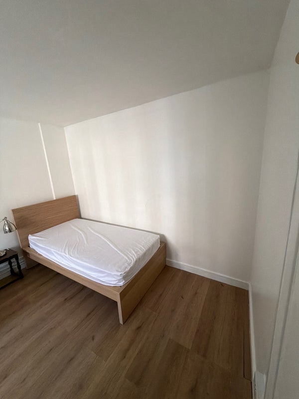 Room Old Kent Road in Greater London