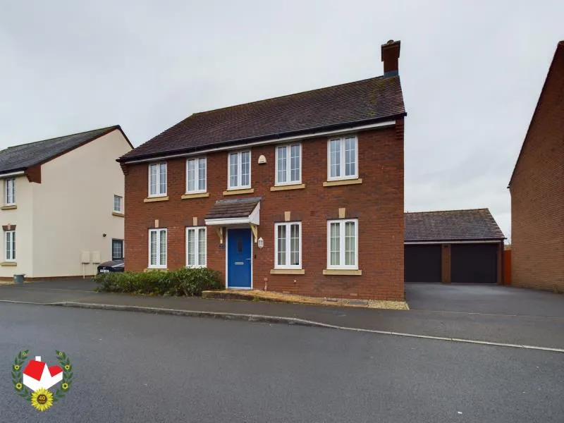 House Hunts Grove Drive in Stroud
