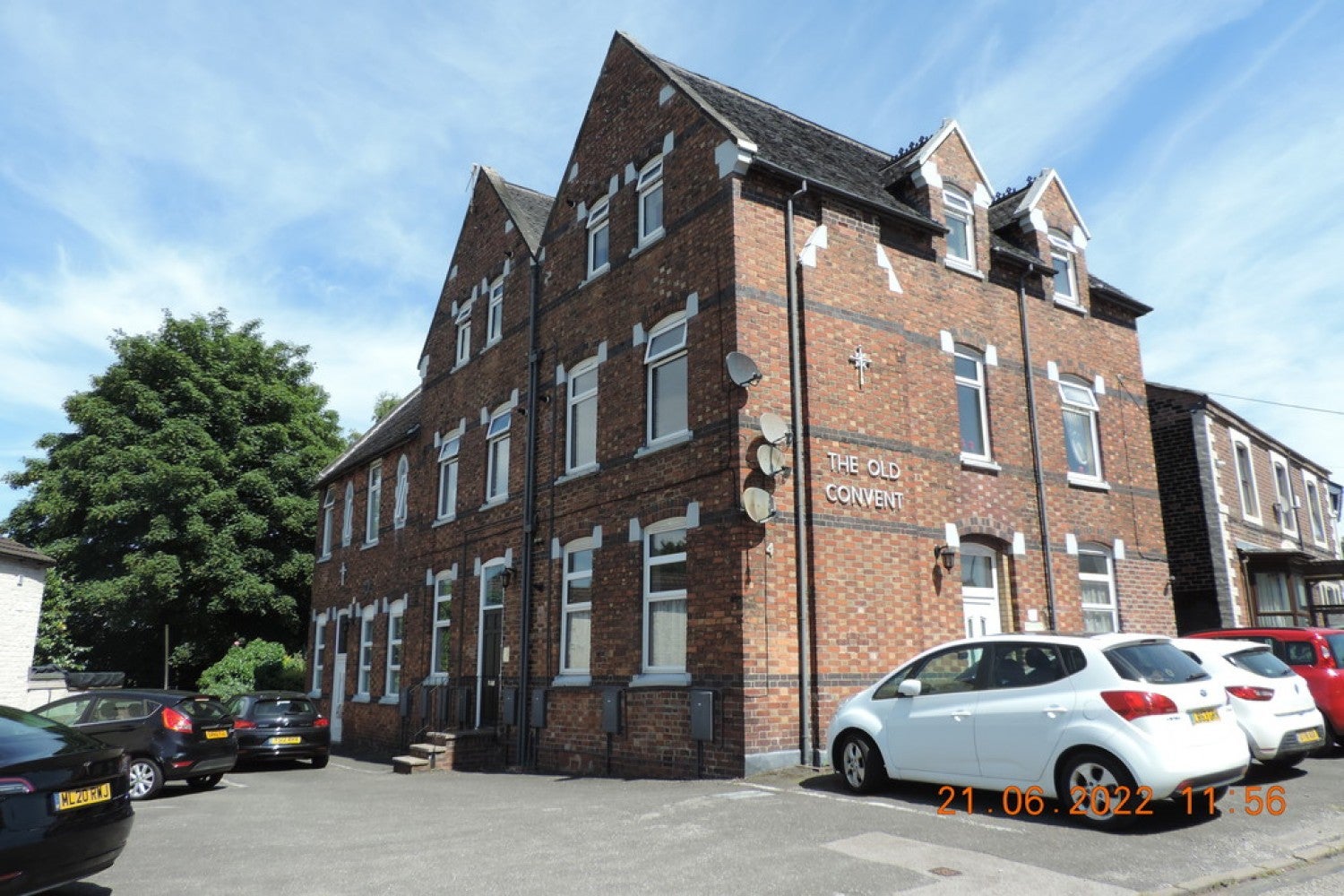 Flat Battisson Crescent in Stoke-on-Trent