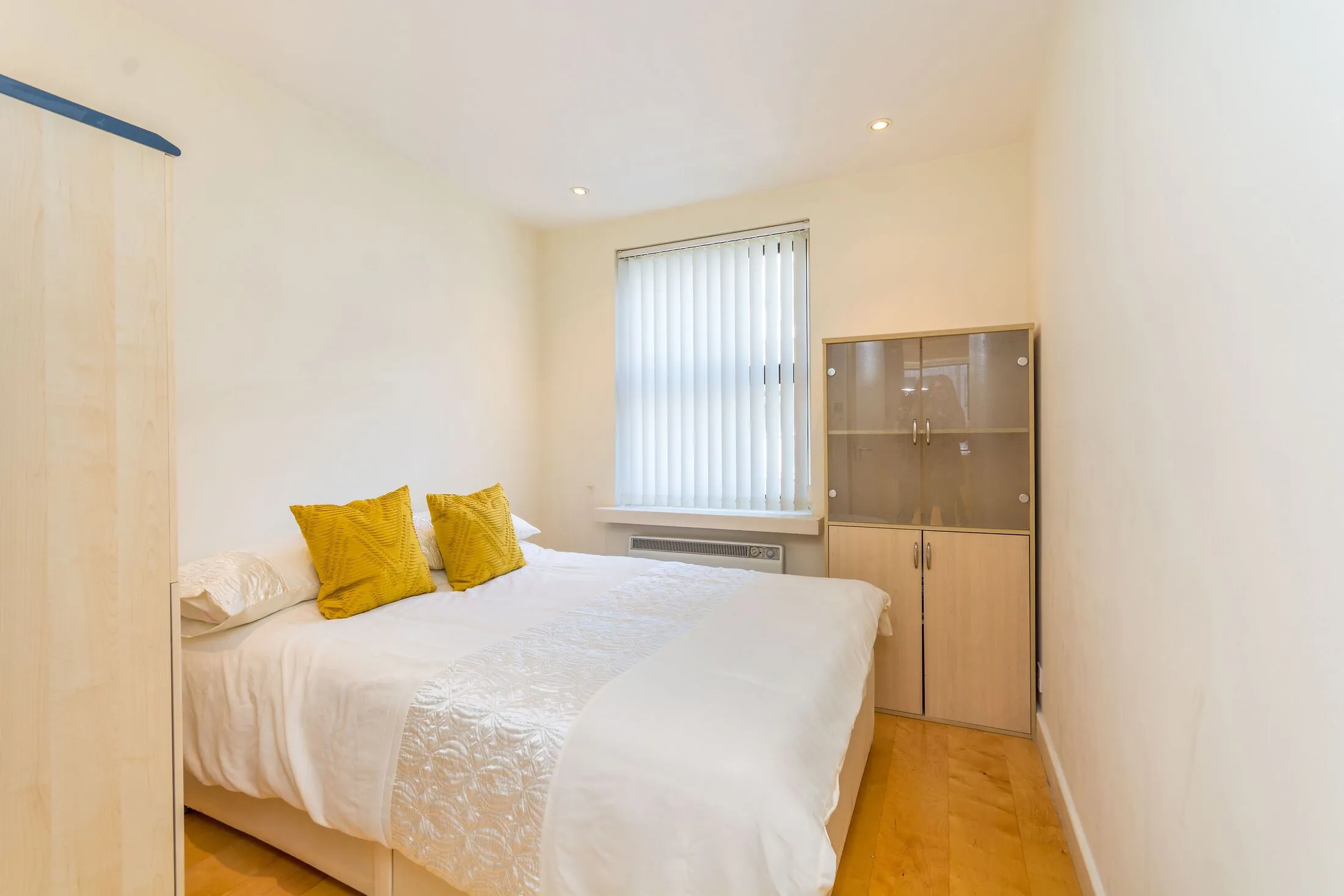 Flat Shelton Street in Greater London