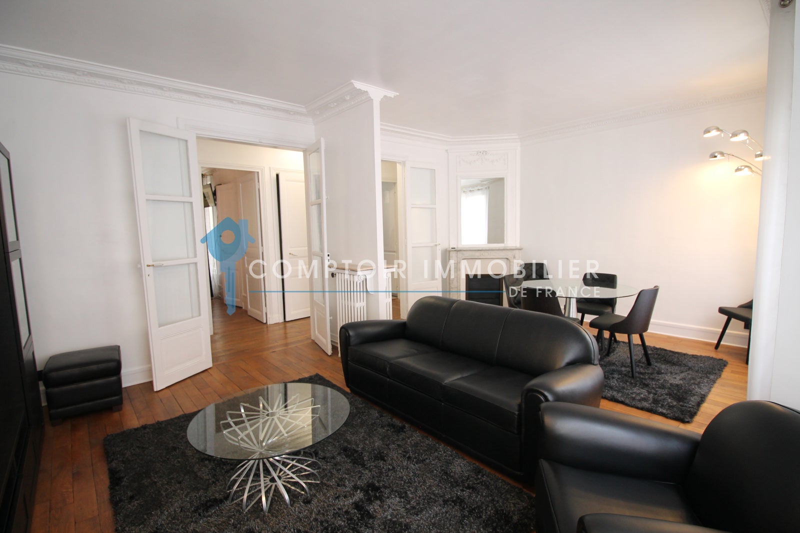 Flat Rue Sainte-Croix de la Bretonnerie in Paris