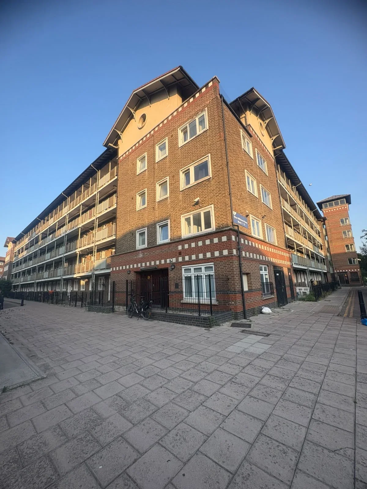 House Smart Street in Greater London