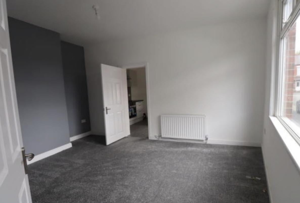 House Madeley Street in Crewe