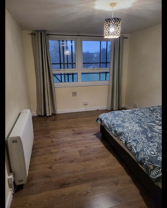 Room Phipps Street in Bristol