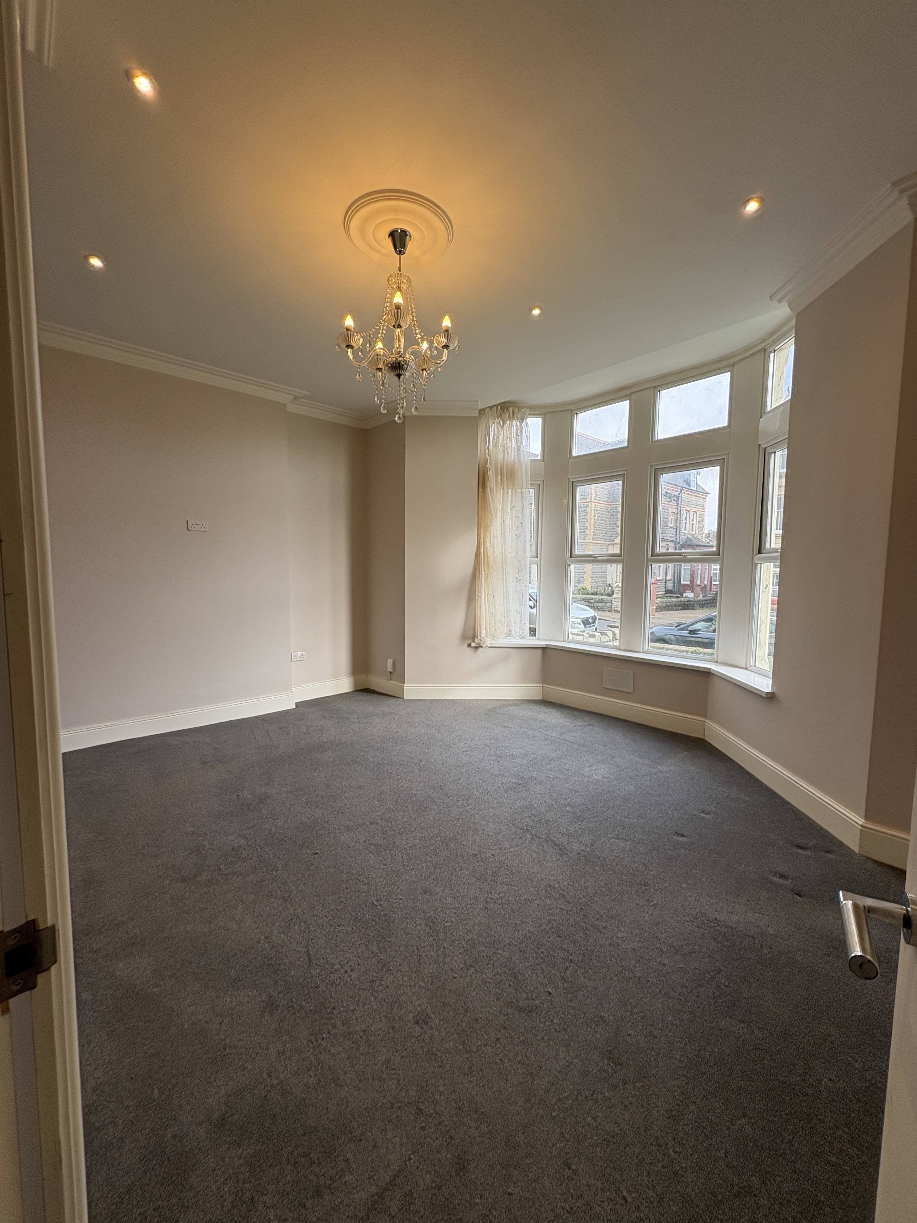Flat Archer Road in Penarth