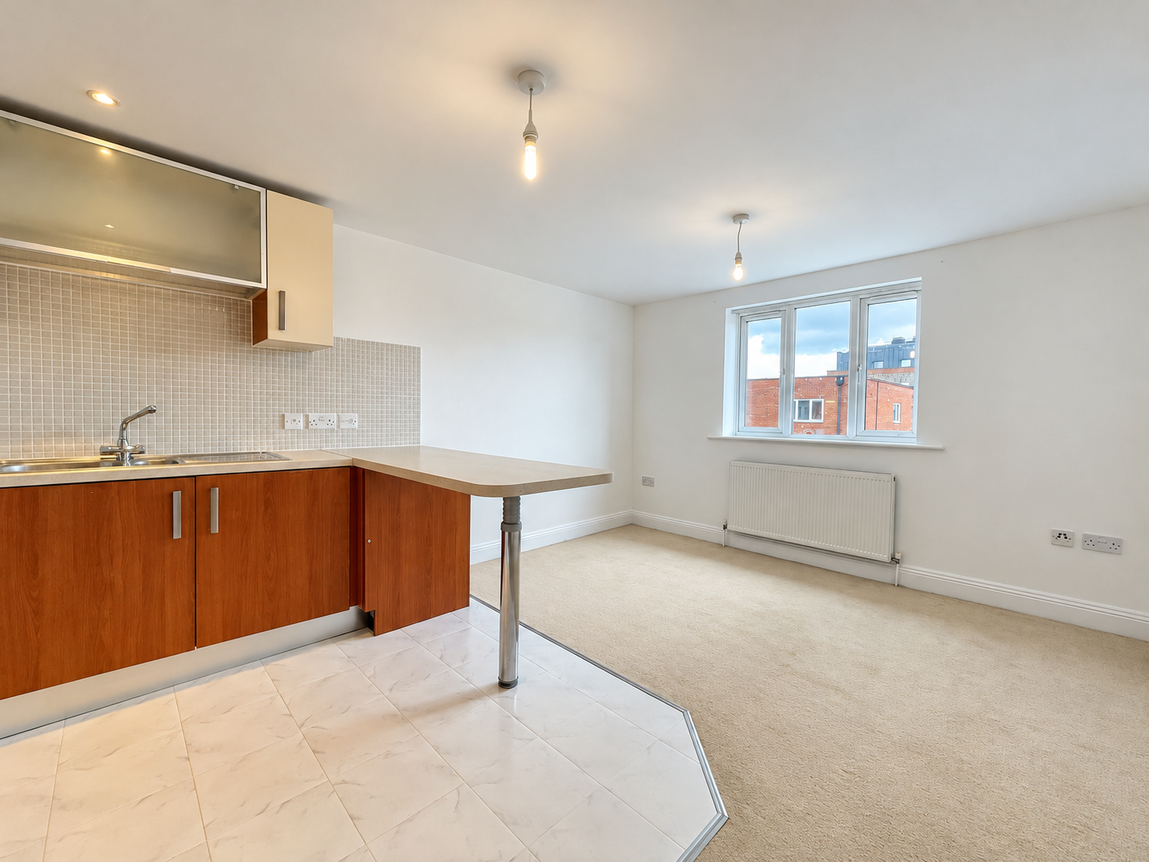 Flat Hanns Way in Eastleigh