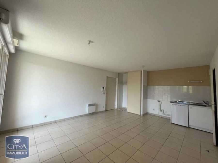 Flat Rue Danjoutin in Angers