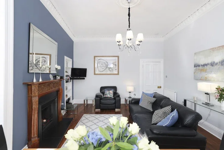 Flat Bellevue Crescent in City of Edinburgh