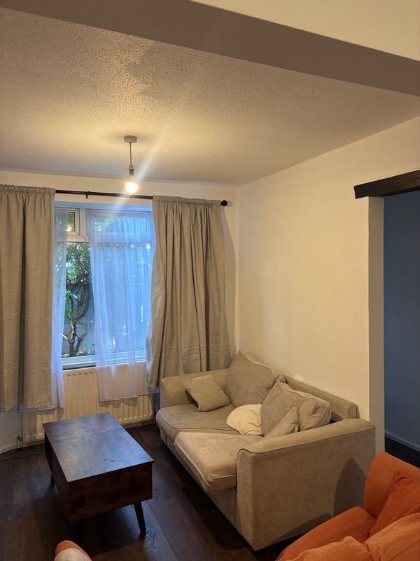Room Milton Brow in Weston-super-Mare