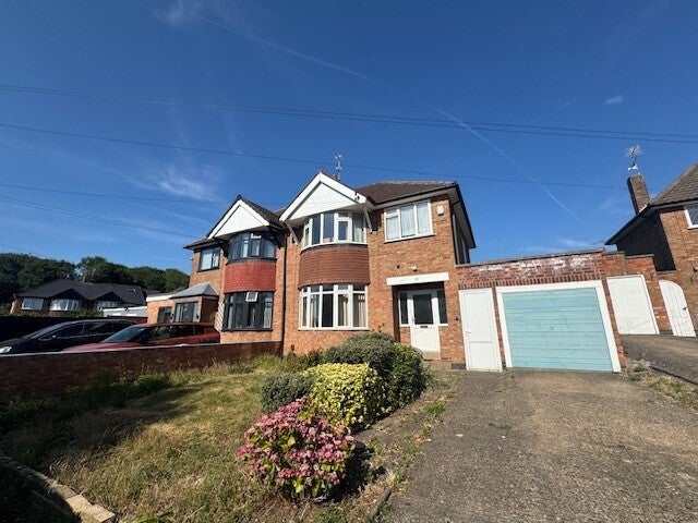 House Springway Close in Leicester