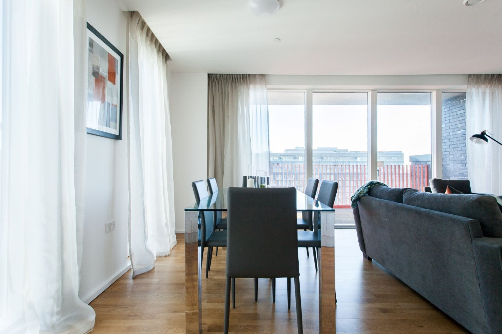Flat Watergate Walk in Greater London