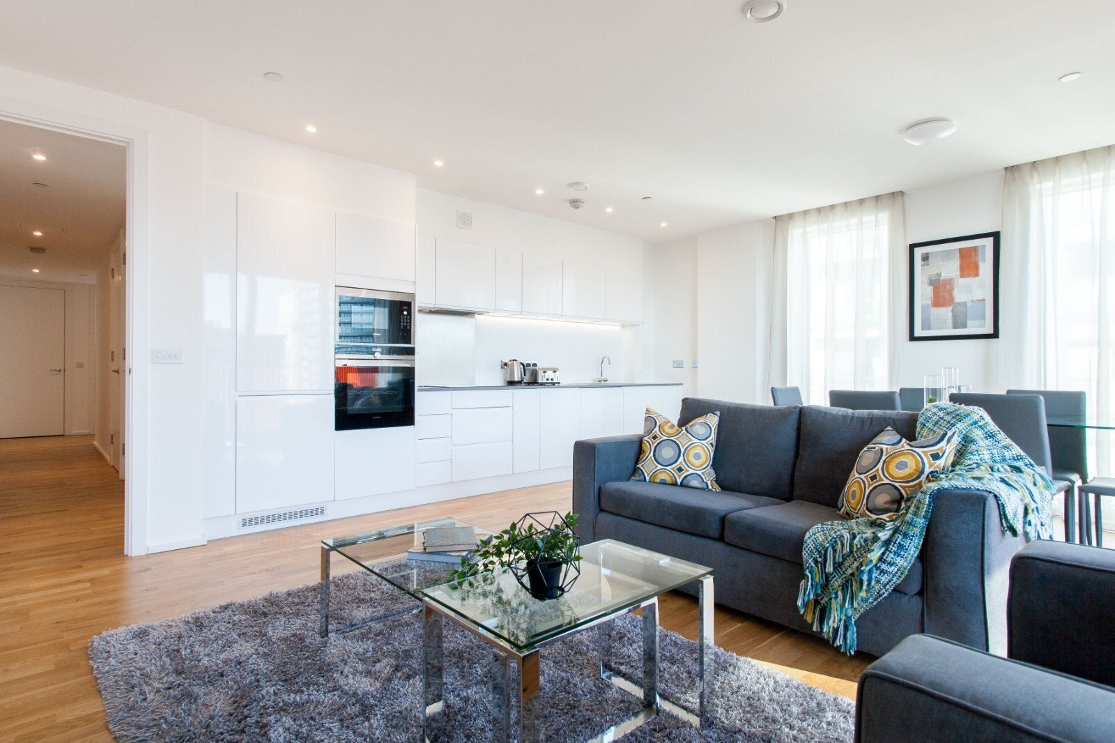 Flat Watergate Walk in Greater London
