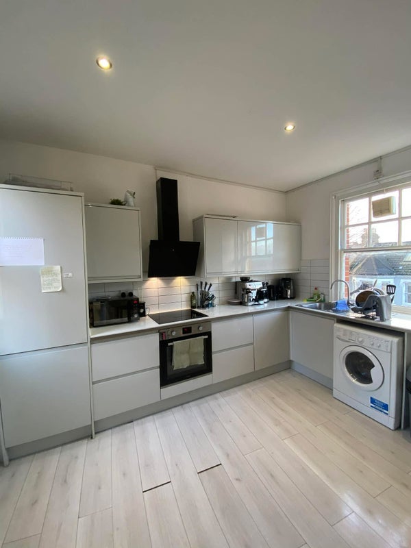 Room Huguenot Place in Greater London