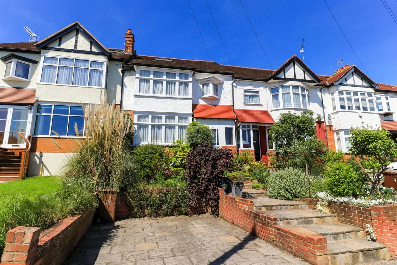 House Mount View Road in Greater London