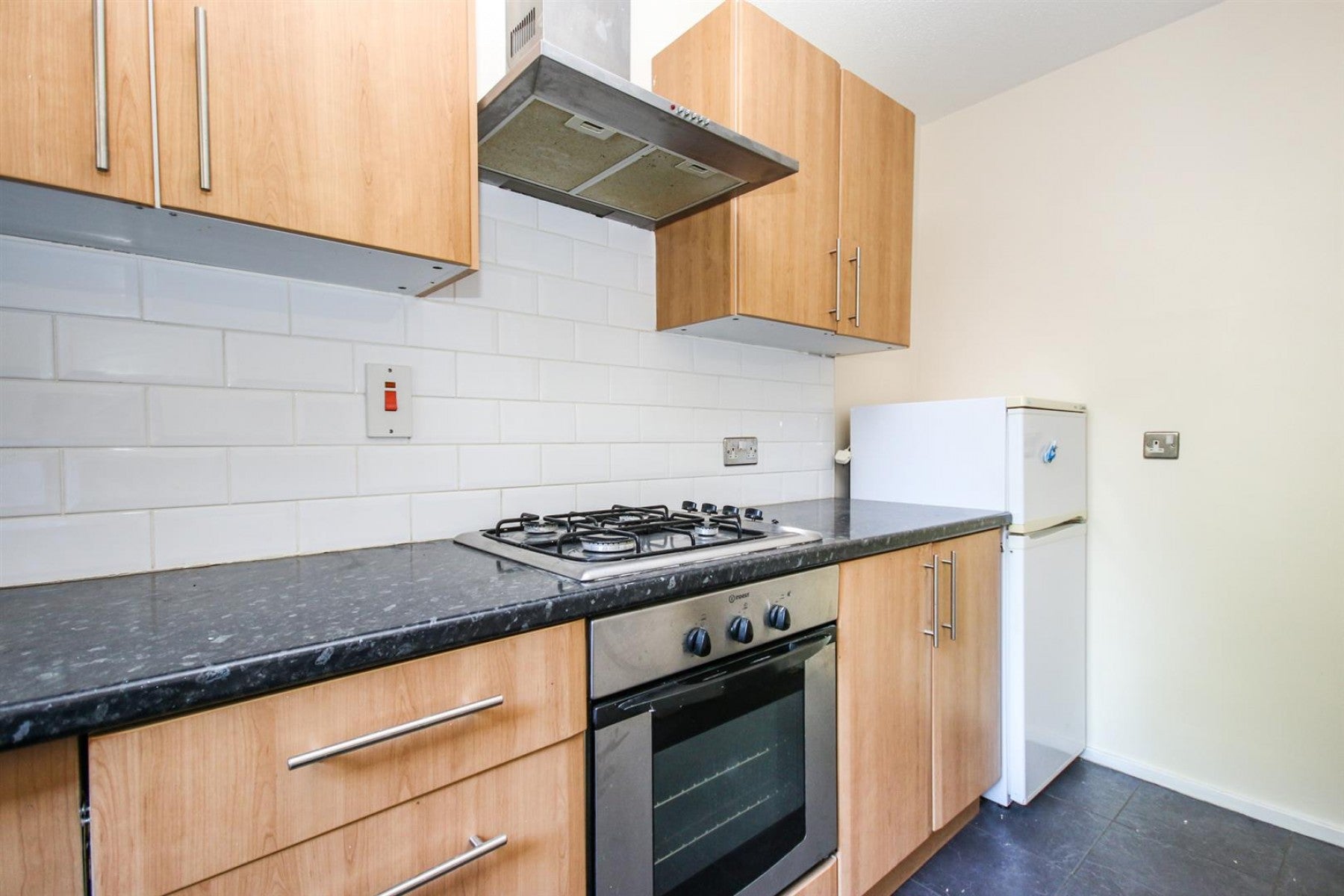 Flat Aubert Park in Greater London