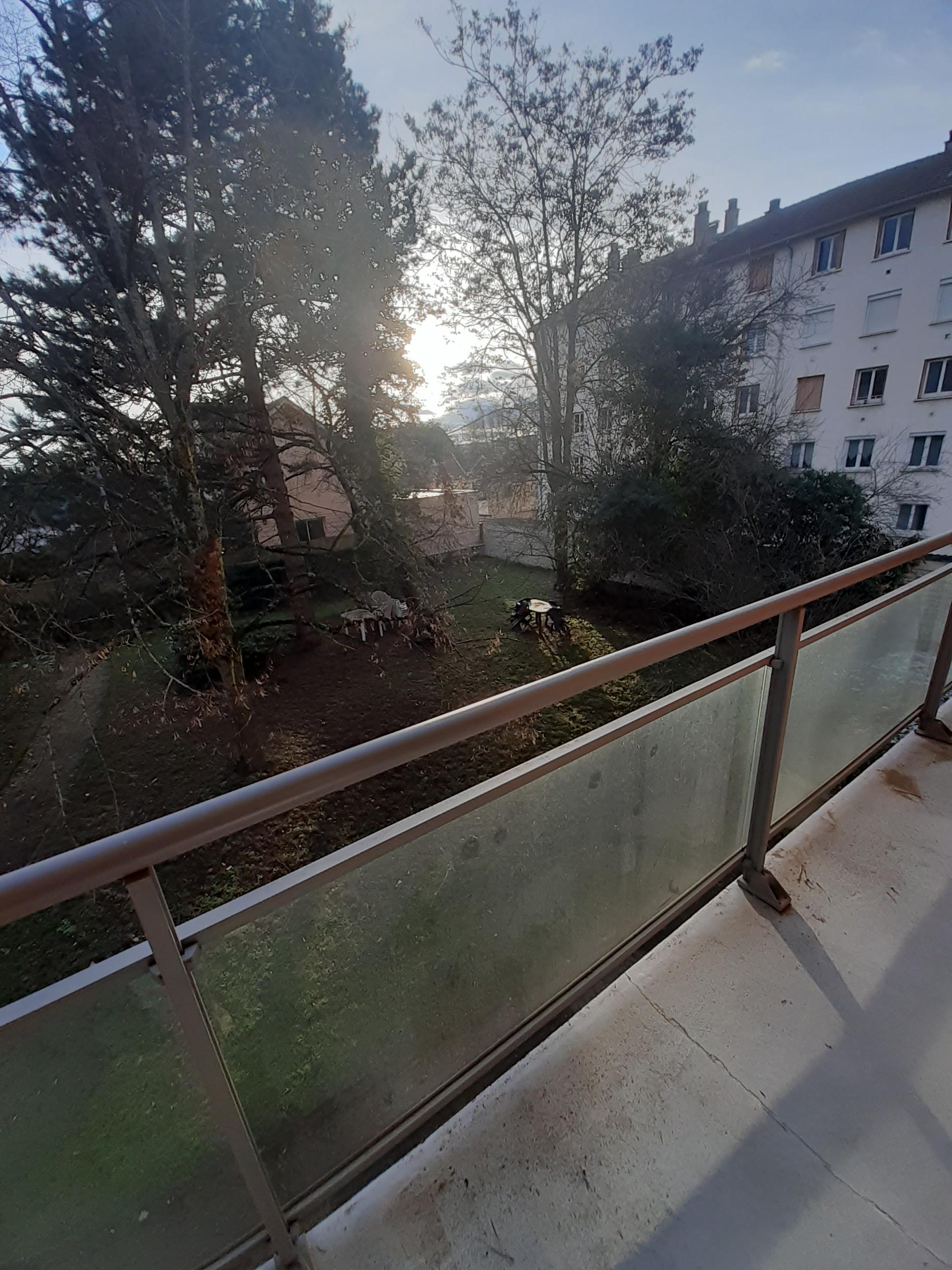 Appartement Chemin des Pierrodins à Fontaine-lès-Dijon