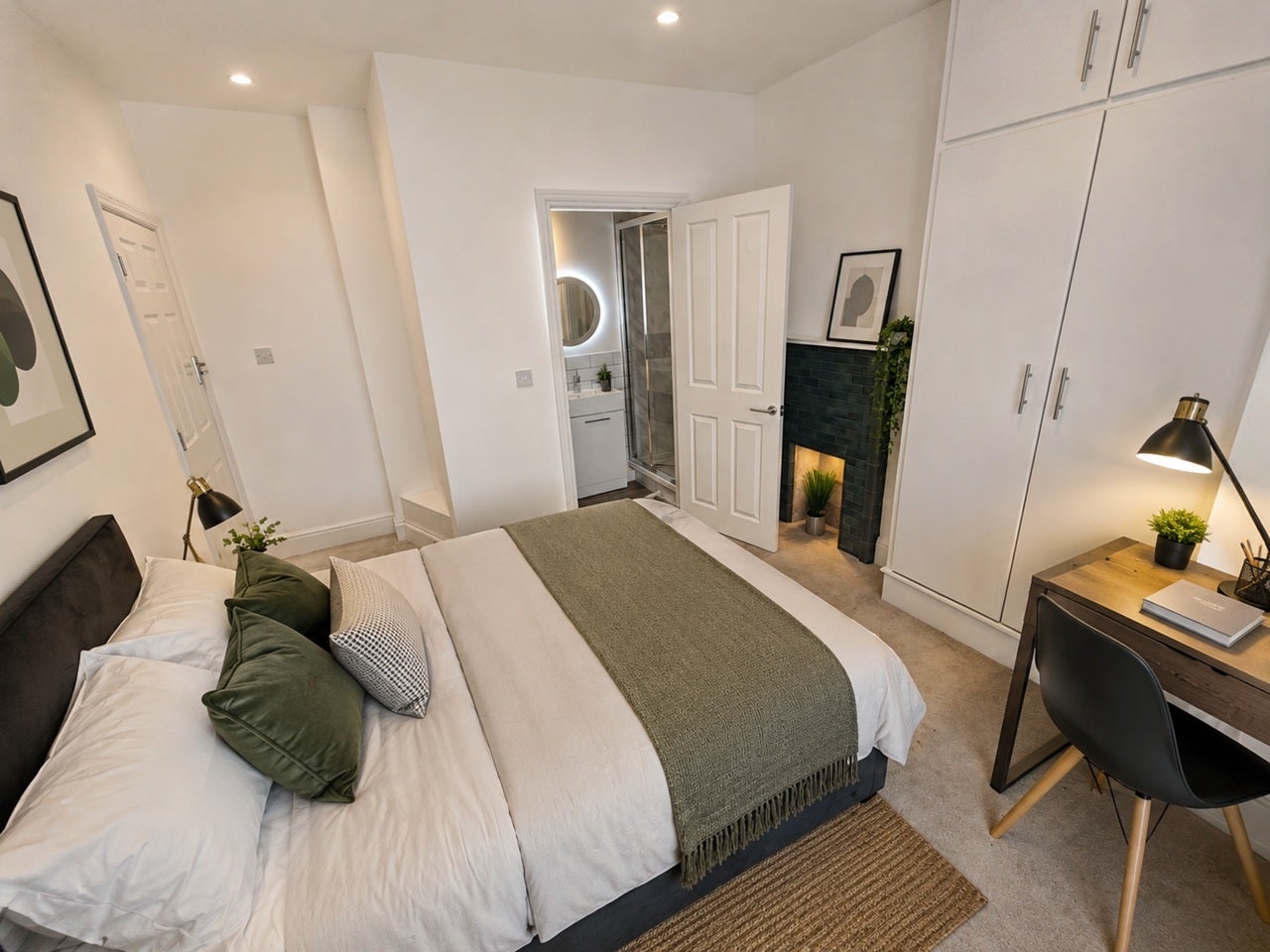 Room Chinbrook Road in Greater London