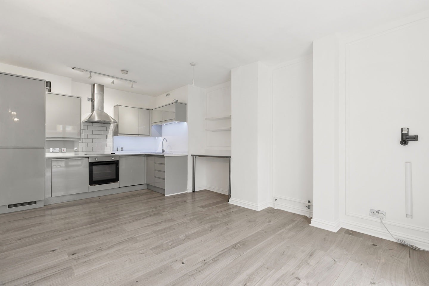 Flat Monson Road in Reigate and Banstead