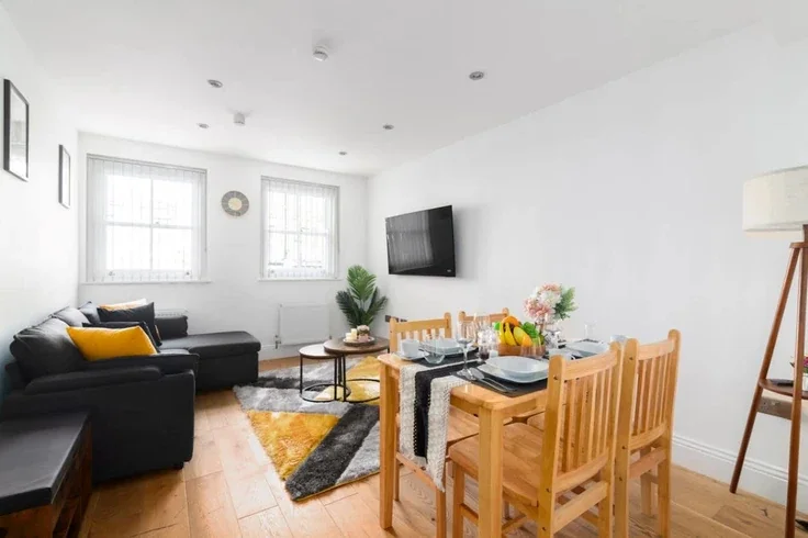 Flat Bethnal Green Road in Greater London
