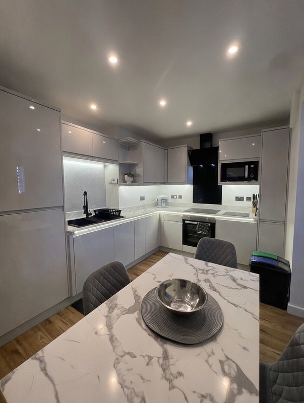 Room Lower Thirlmere Road in Patchway