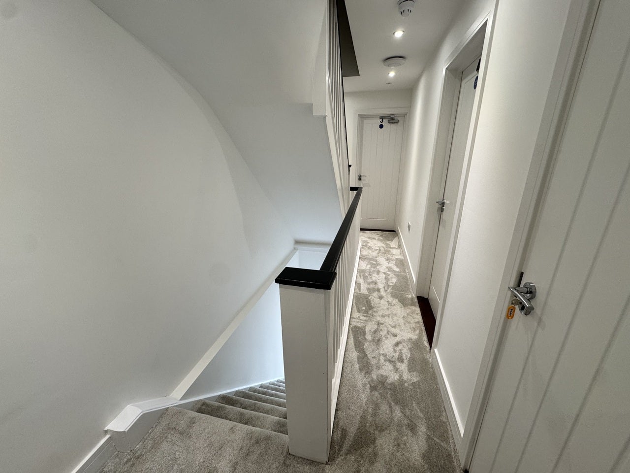 Room North End Avenue in Portsmouth
