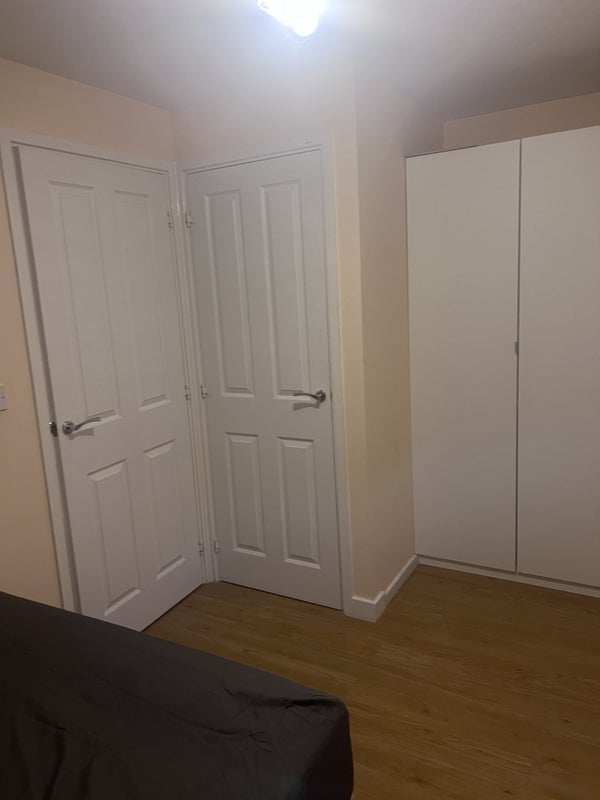 Room Ladybird Avenue in Coventry