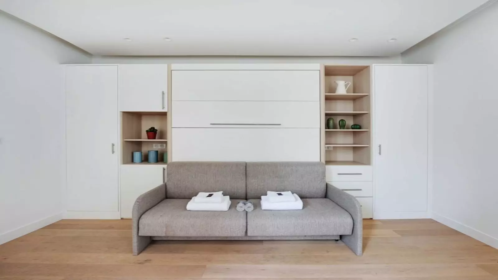 Flat Rue Bachaumont in Paris