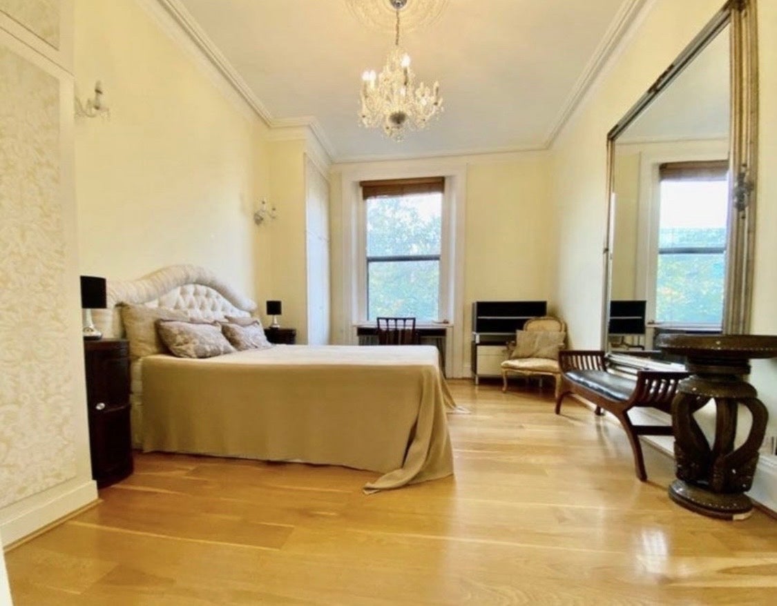 Room Cromwell Road in Greater London