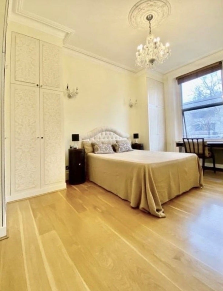 Room Cromwell Road in Greater London