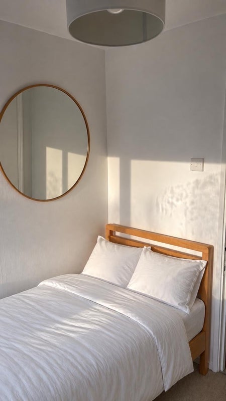 Room Bessborough Road in Greater London