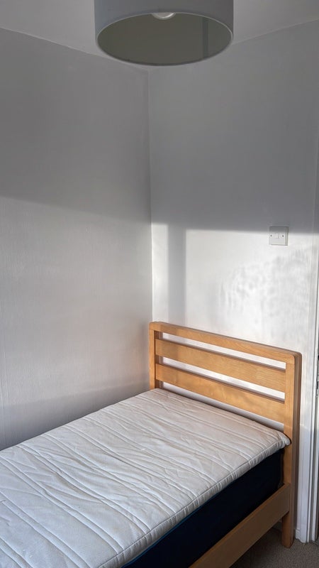 Room Bessborough Road in Greater London