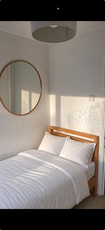 Room Bessborough Road in Greater London