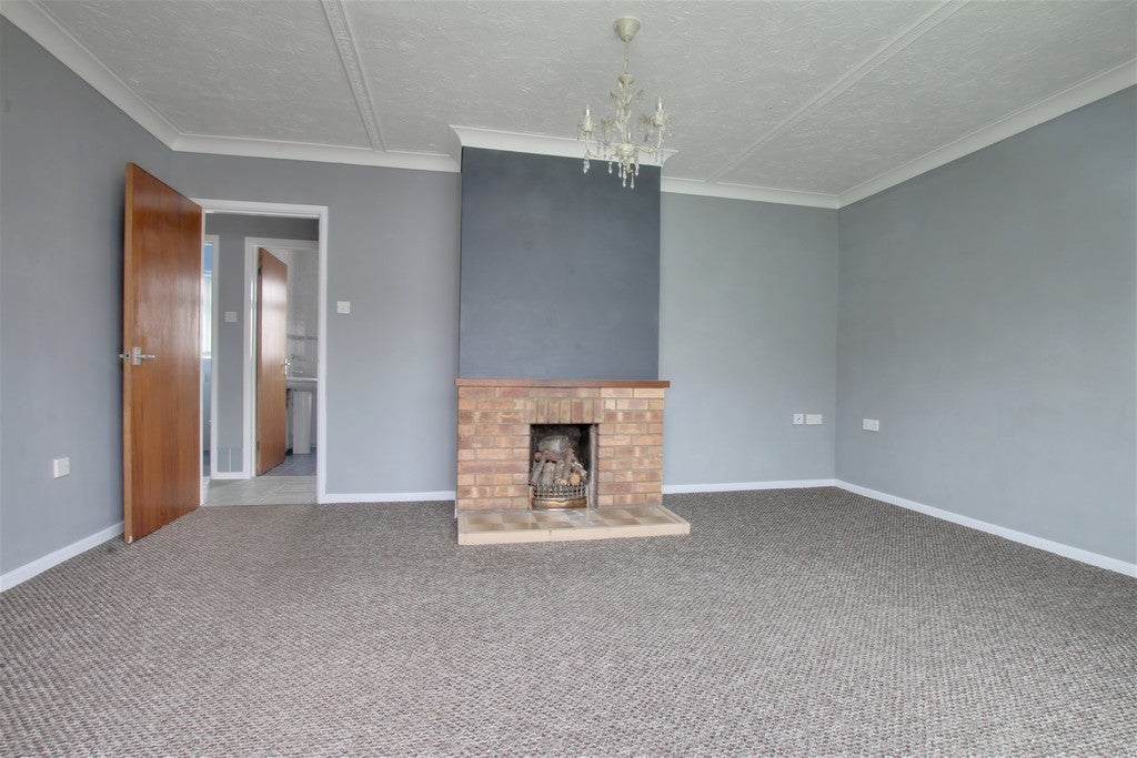 House Carpenters Close in Fenland District