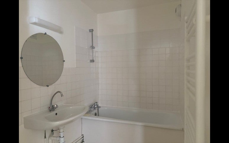 Appartement Rue du Moulin Borgnon à La Châtre