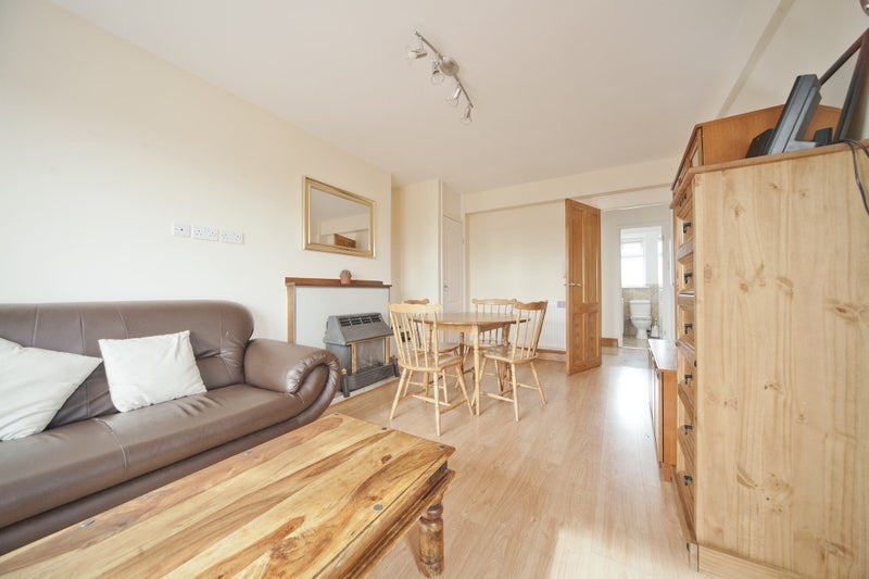 Flat Great Suffolk Street in Greater London